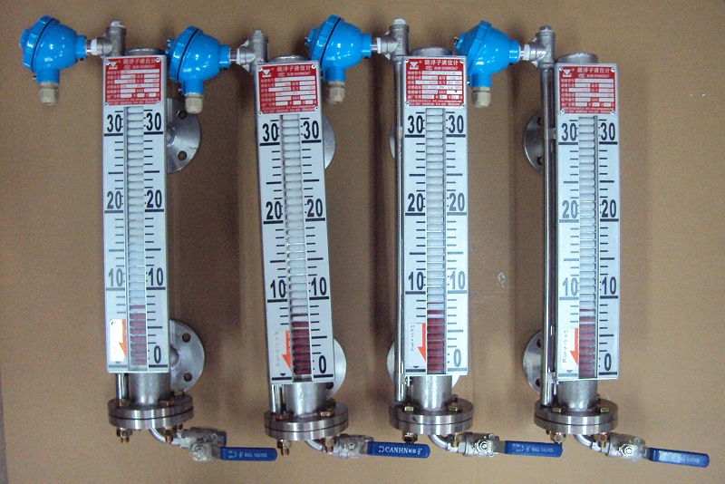 304遠(yuǎn)傳液位計(jì)