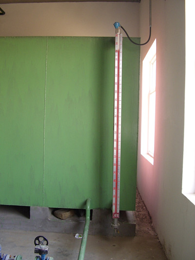 側(cè)裝磁翻板液位計