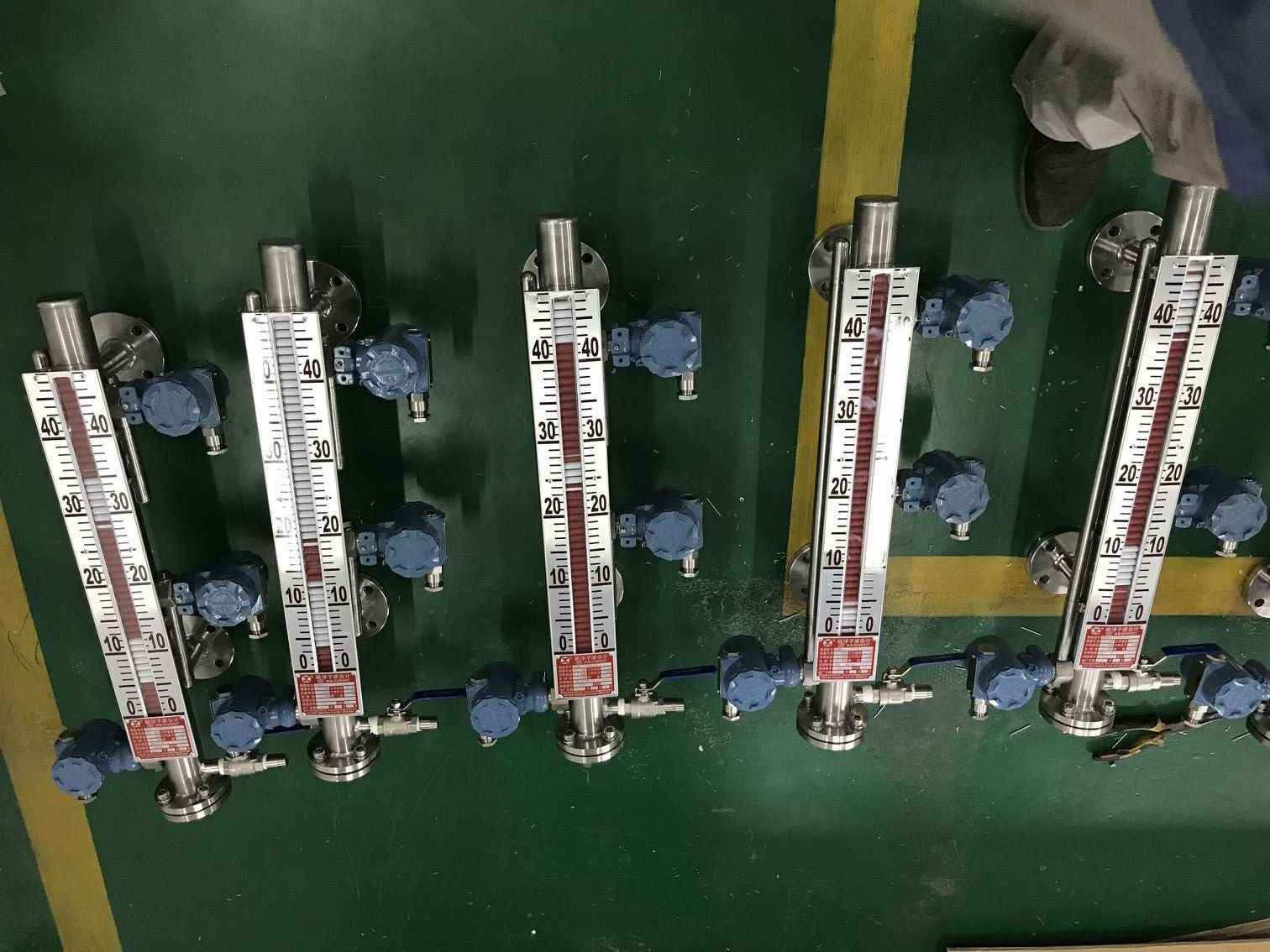 磁翻板液位計(jì)是如何通過(guò)磁耦合工作的