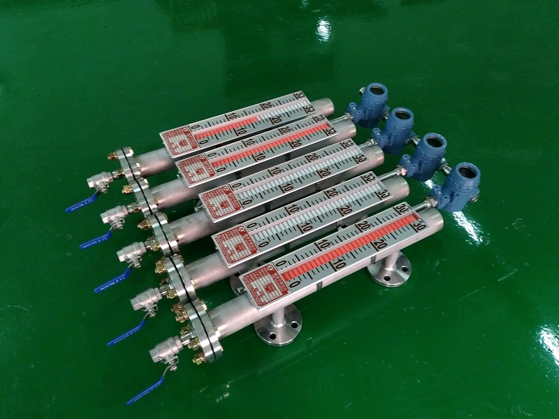 磁翻板液位計(jì)