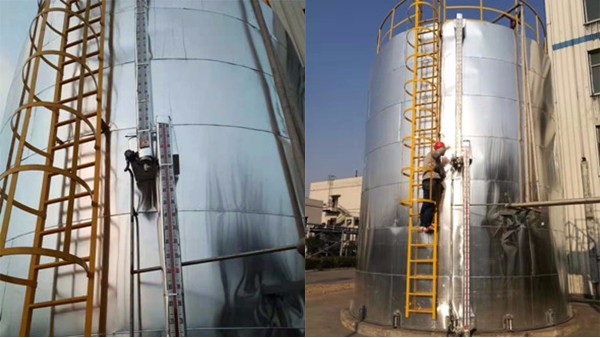 陜西焦化廠氨水罐磁翻板液位計(jì)面板不翻現(xiàn)場(chǎng)處理。