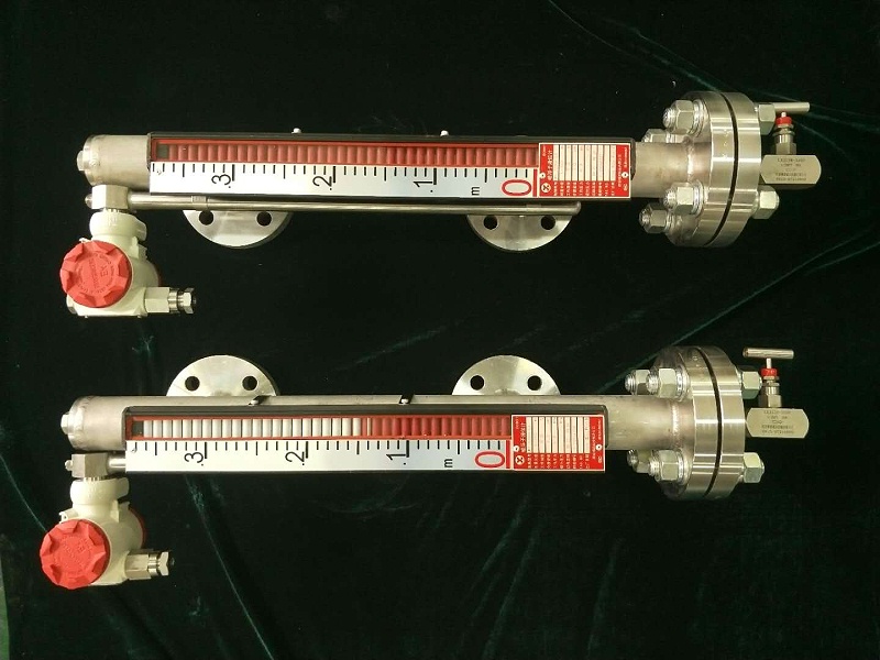 側(cè)裝磁翻板液位計