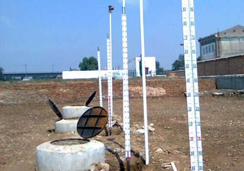 相遠頂裝磁翻板現(xiàn)場